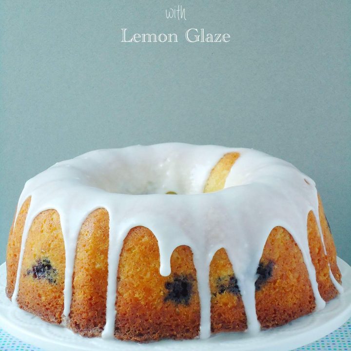 Blueberry bundt Cake
