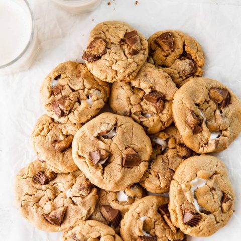 Reese's Peanut Butter Marshmallow Cookies