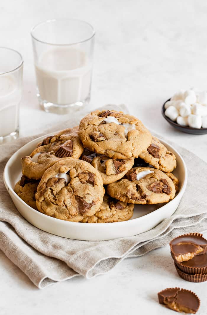 Reese's Peanut Butter Marshmallow Cookies