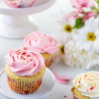 White Chocolate Rose Cupcakes