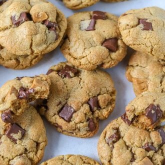 Brown Butter Salted Caramel Chocolate Chip Cookies
