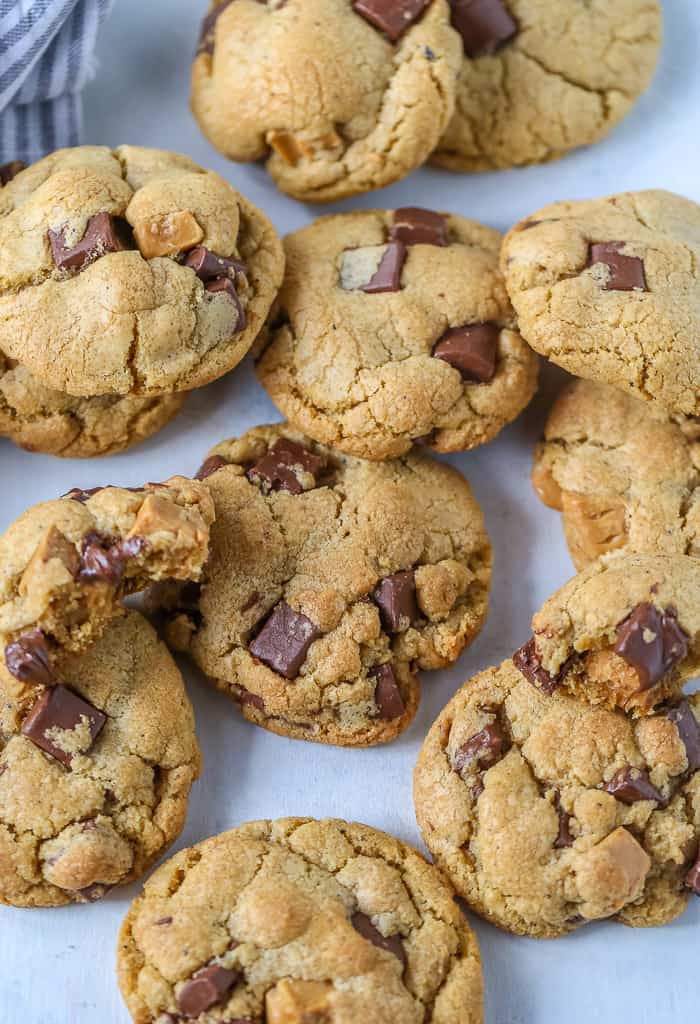 Brown Butter Salted Caramel Chocolate Chip Cookies 