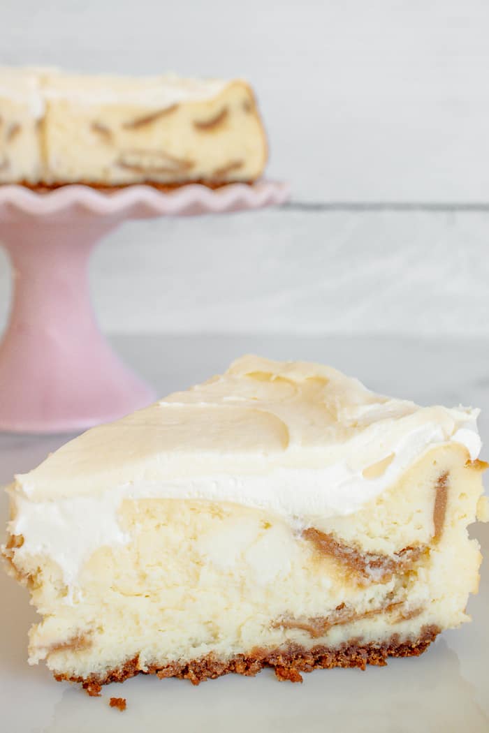 White Chocolate Biscoff Cheesecake