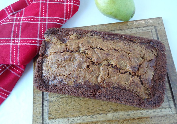 spiced pear bread