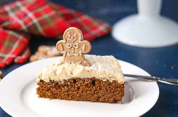 https://aclassictwist.com/wp-content/uploads/2013/12/gingerbread-cake-with-molasses-buttercream-4.jpg