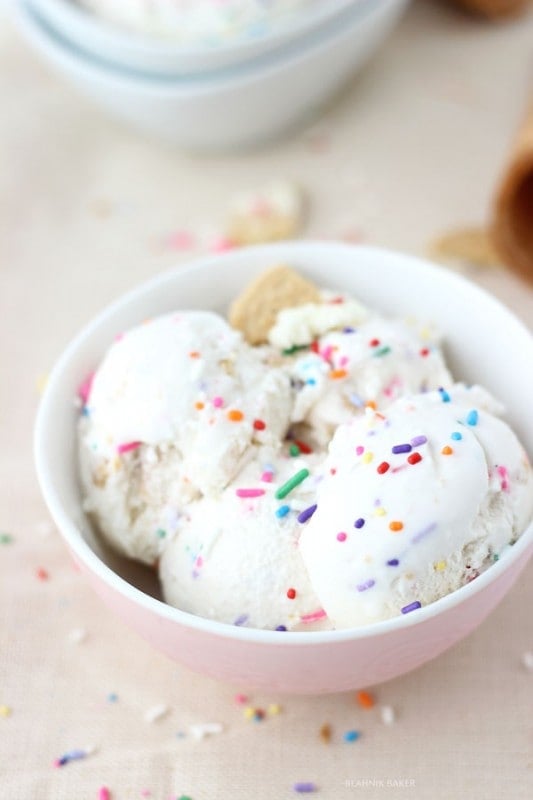 Funfetti Golden Oreo Ice Cream + Camera Giveaway - A Classic Twist