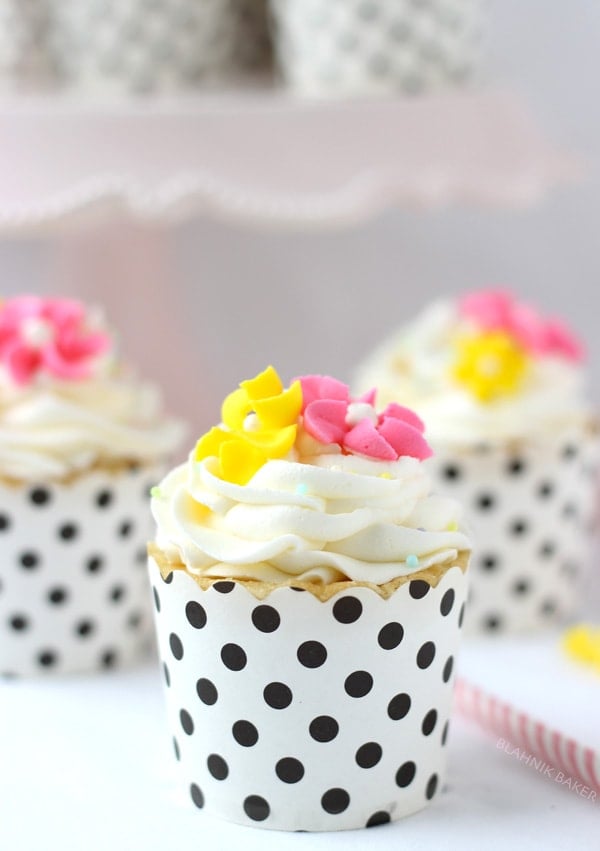 Vanilla Anise Cupcakes