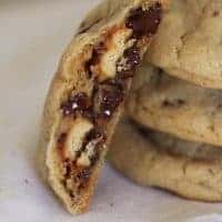 Samoa_Stuffed_Chocolate_Chip_Cookies_