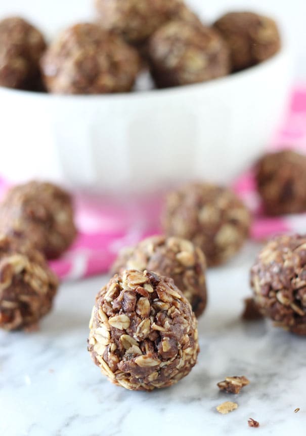 No Bake Chocolate Energy Bites