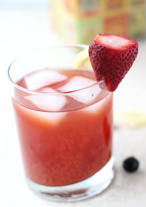 strawberry blueberry iced tea lemonade
