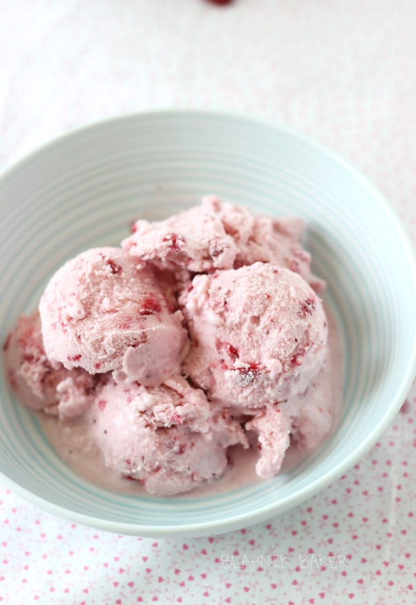 Strawberry Lavender Frozen Yogurt