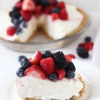 White Chocolate Cheesecake Pie