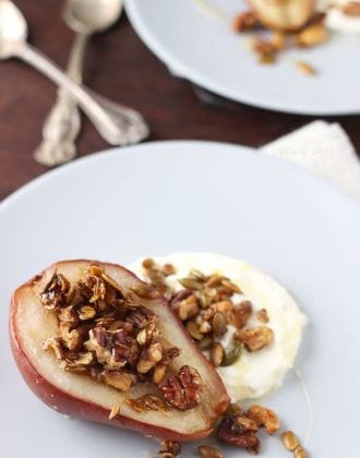 Roasted Pears with Oat Crumble