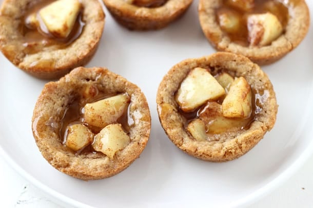 Caramel Apple Pie Cookie Cups - it's a cookie and an apple pie!