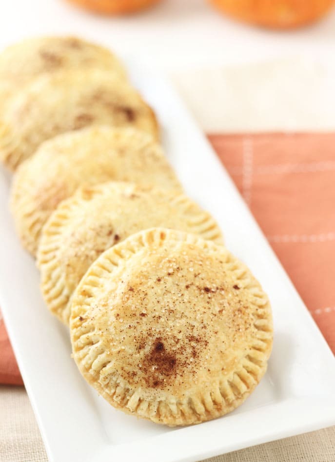 https://aclassictwist.com/wp-content/uploads/2014/10/Pumpkin-Hand-Pies_6.jpg