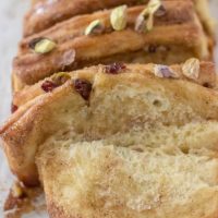 Cinnamon California Raisin Pull-Apart Bread