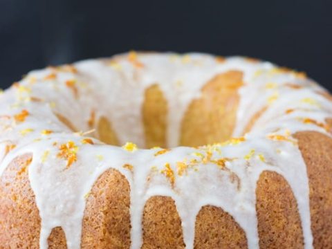 https://aclassictwist.com/wp-content/uploads/2015/01/Grapefruit-Orange-Pound-Cake-2-480x360.jpg