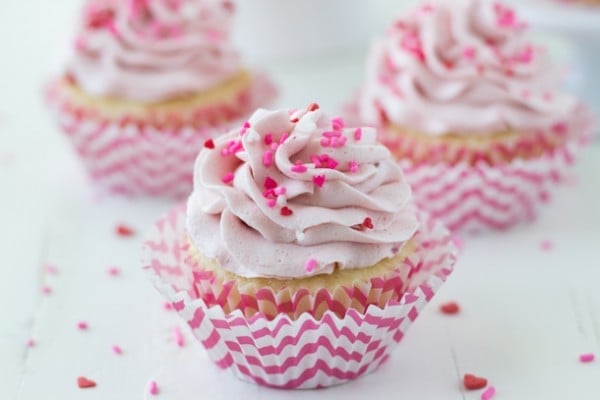 Vanilla Cupcakes with Strawberry Mascarpone Frosting