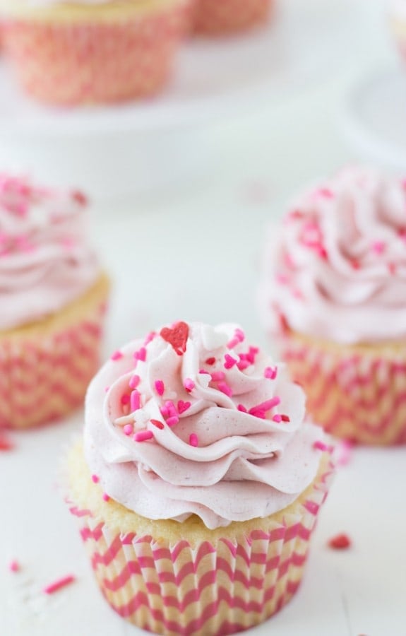 Vanilla Cupcakes with Strawberry Mascarpone Frosting