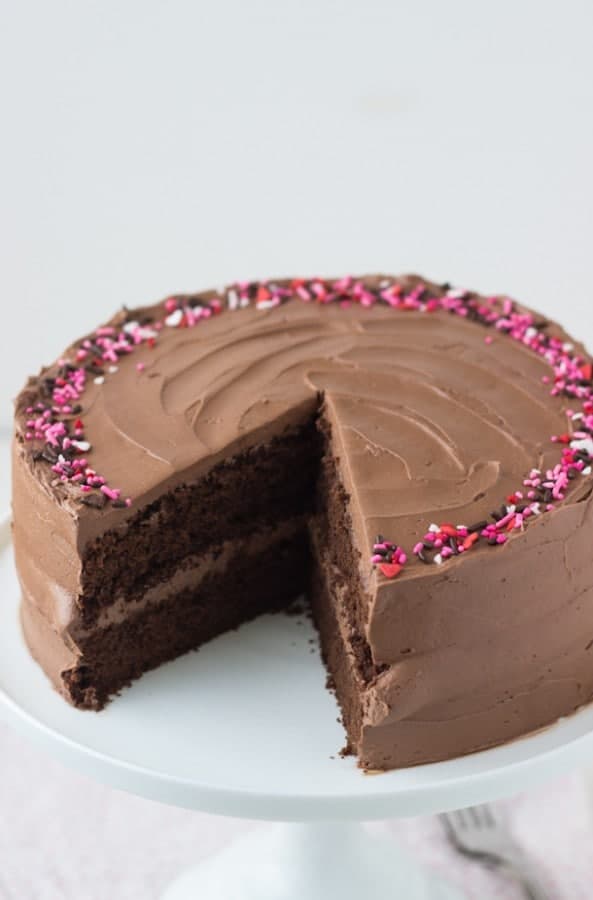 Chocolate Angel Food Cake Recipe With Chocolate Frosting (With Steps)