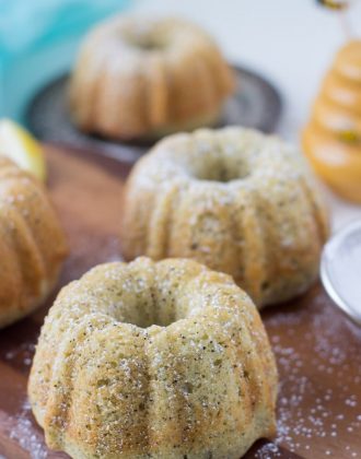 Lemon Almond Tea Cakes - tea bite cakes with fresh lemon zest, black tea and almond meal!