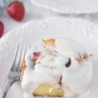 Strawberry Cinnamon Rolls