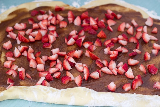 Strawberry Cinnamon Rolls