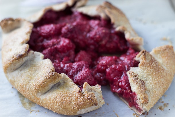 Raspberry Vanilla Bean Galette-3