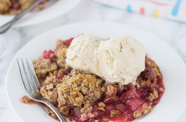 Strawberry Raspberry Rhubarb Crumble