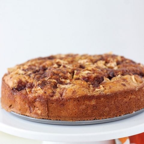 Caramel Apple Crumb Cake