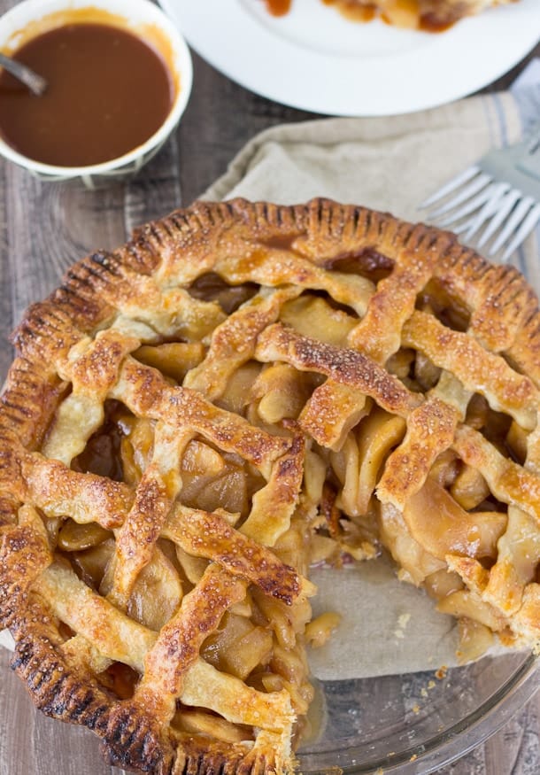 Caramel Apple Pie with Cheddar - A Classic Twist