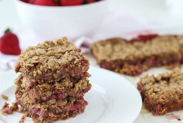 Strawberry Oatmeal Bars