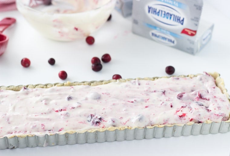 This simple cranberry hazelnut cream cheese tart chewy, with a nutty crust and tart, sweet cream cheese filling that complement each other. 