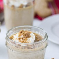 Salted gingerbread pots de creme