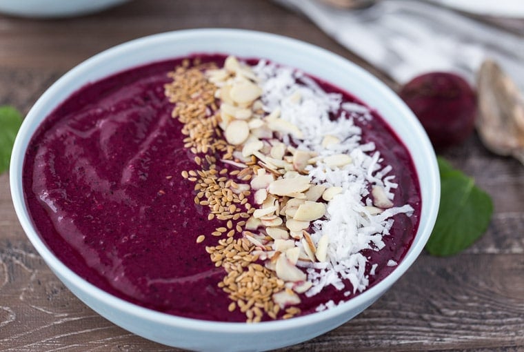 berry beets smoothie bowl-1