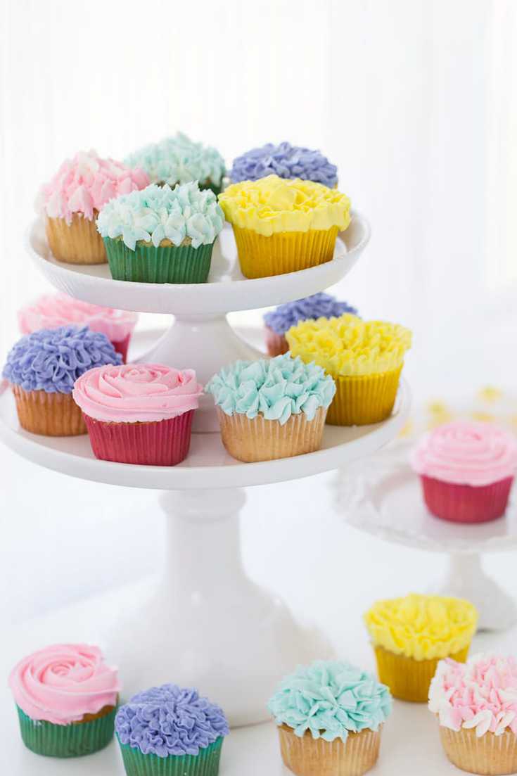 Cupcakes 103: 14 Ways to Decorate Cupcakes Like a Pro