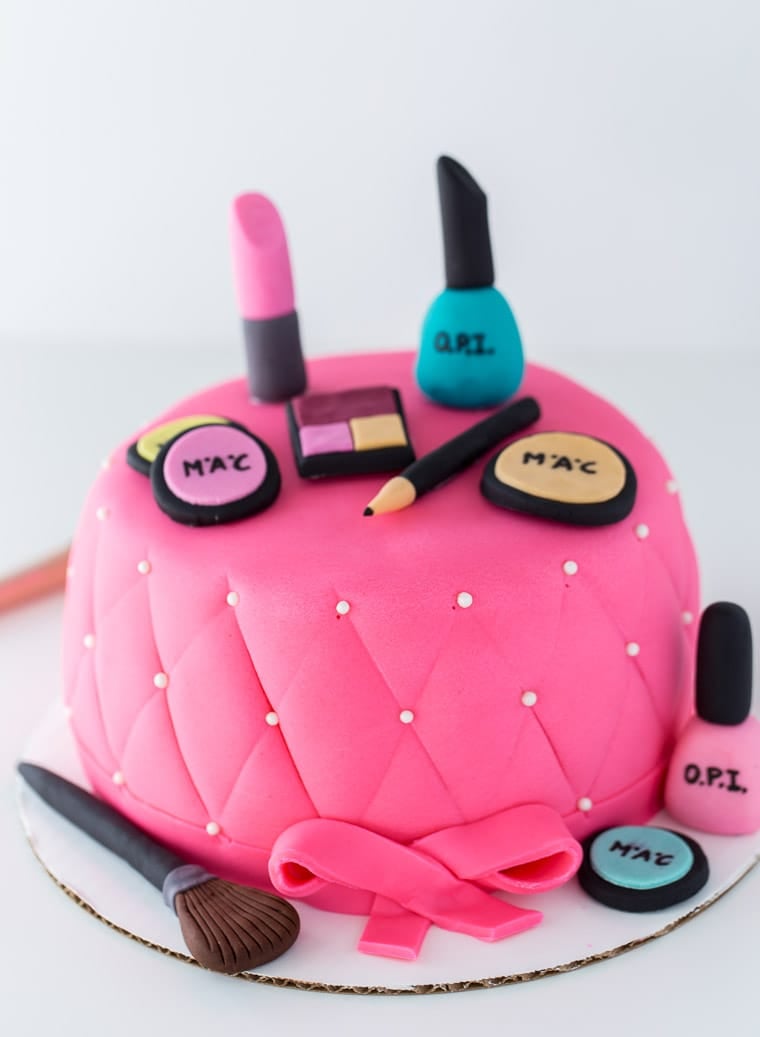 Overloaded MakeUp Topper Cake - Ovenfresh