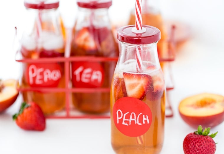 Strawberry Peach Iced Tea - A Classic Twist