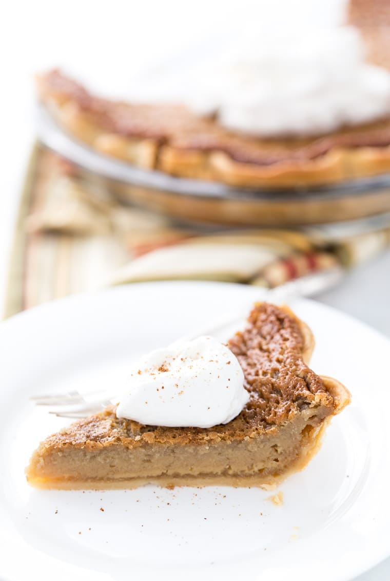 This brown sugar maple pie is all what you need in a holiday pie. It's got a sweet, smooth and caramelized filling that is worth every bite.