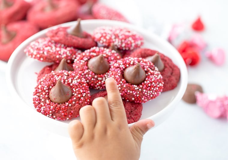 Red Velvet Blossom Cookies