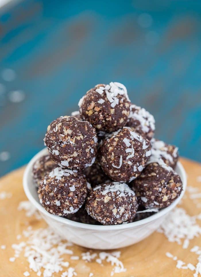 These brownie energy bites use only 5 ingredients. They are hearty, indulgent and will fuel your mid-afternoon cravings. Dairy-free, vegan, gluten free.
