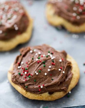 chocolate chip cookies with chocolate frosting