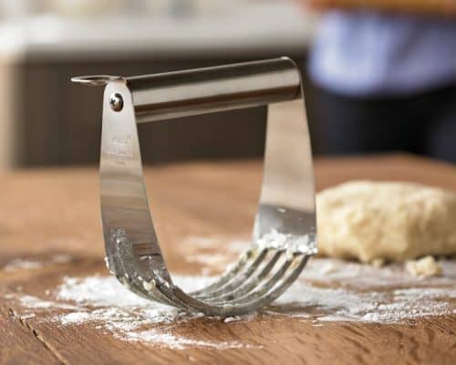 Baking Utensils and Pastry Tools List