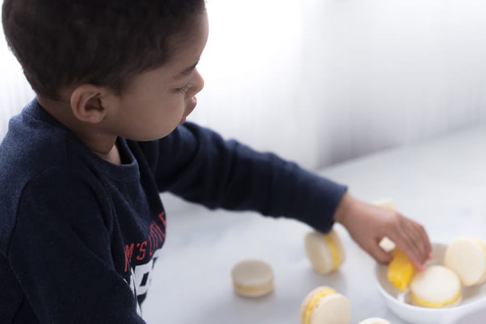 Mango Macarons