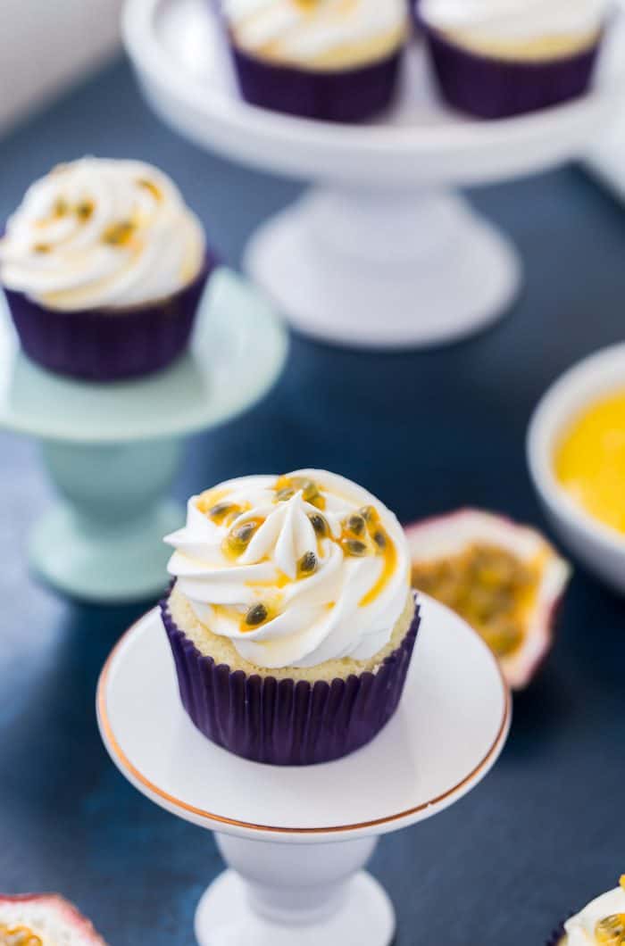 Tropical Passion Fruit Cupcakes 