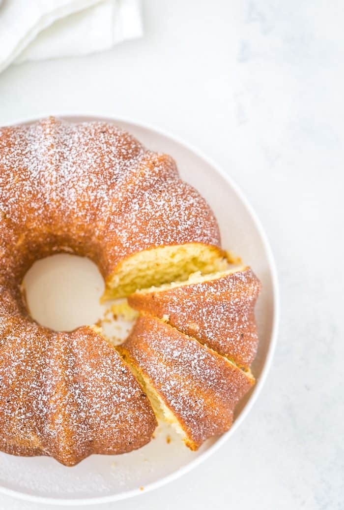 Vanilla Pound Cake Recipe A Classic Twist   Vanilla Pound Cake 2 700x1036 