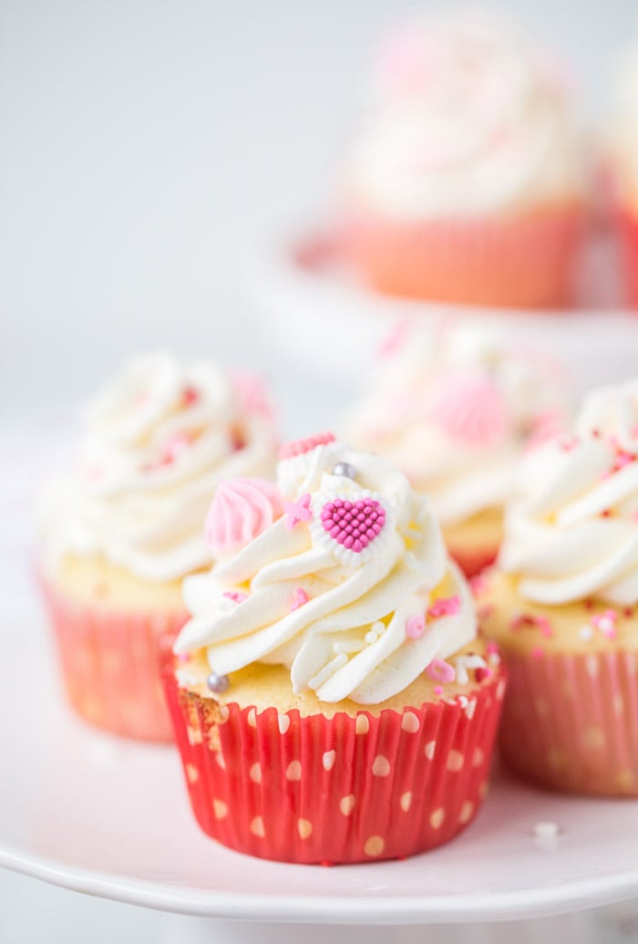 Vanilla Bean Buttermilk Cupcakes