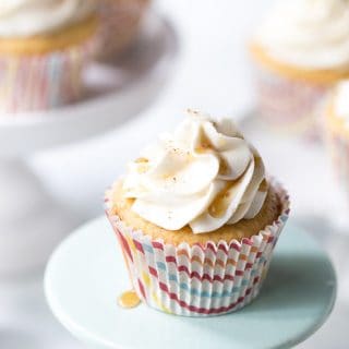 Cinnamon Cupcakes with Maple Frosting