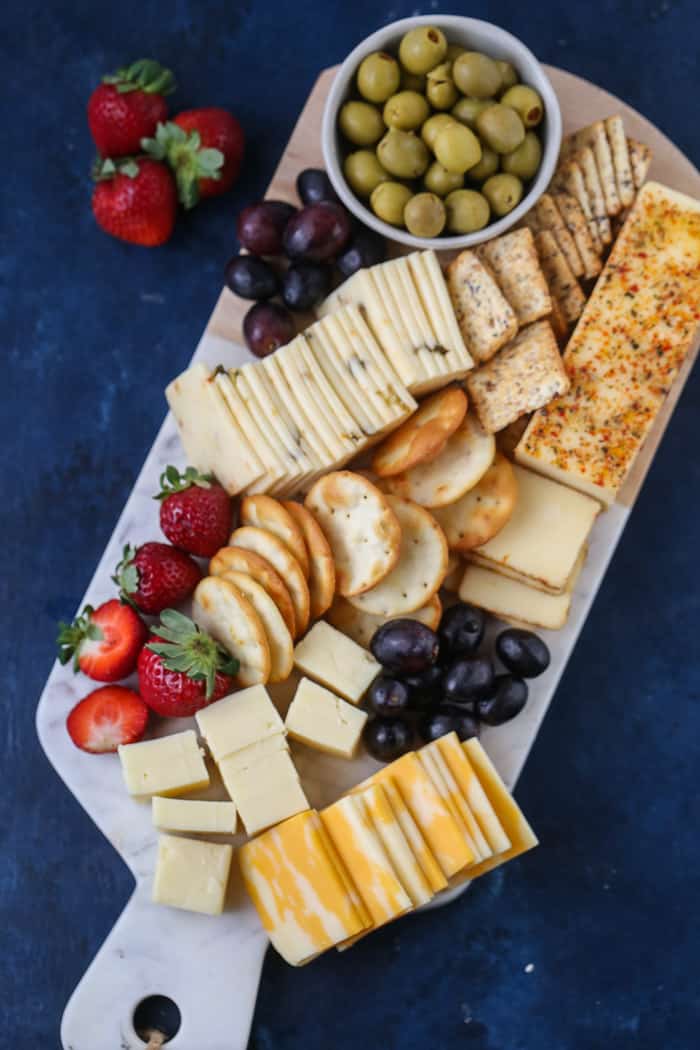 making a cheeseboard for entertaining