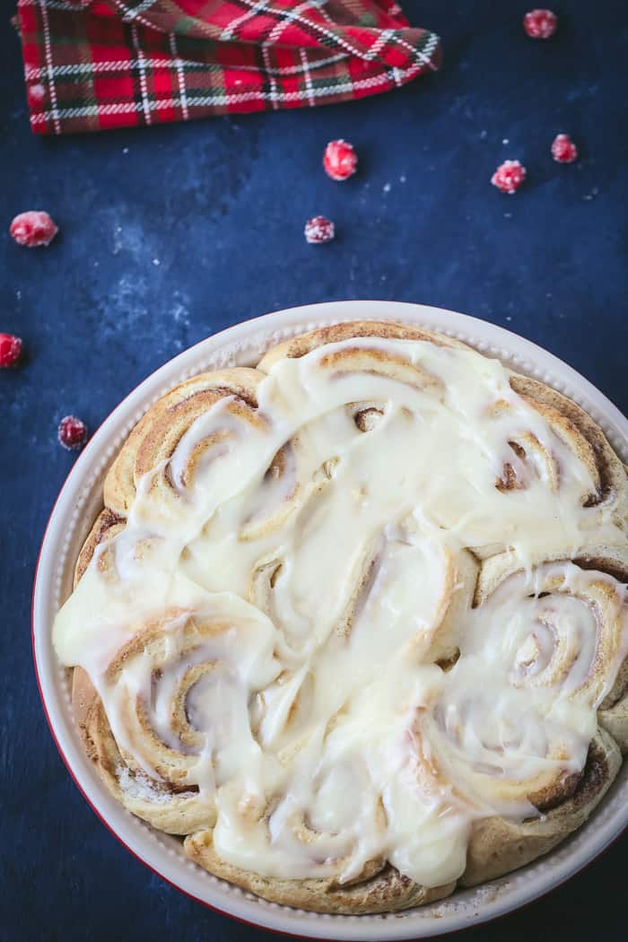 eggnog cinnamon rolls